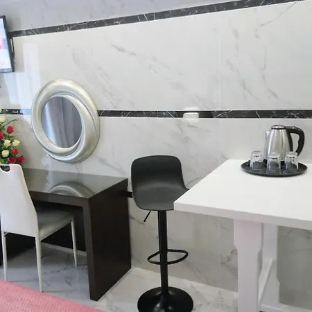 Elektra Hotel 3*
